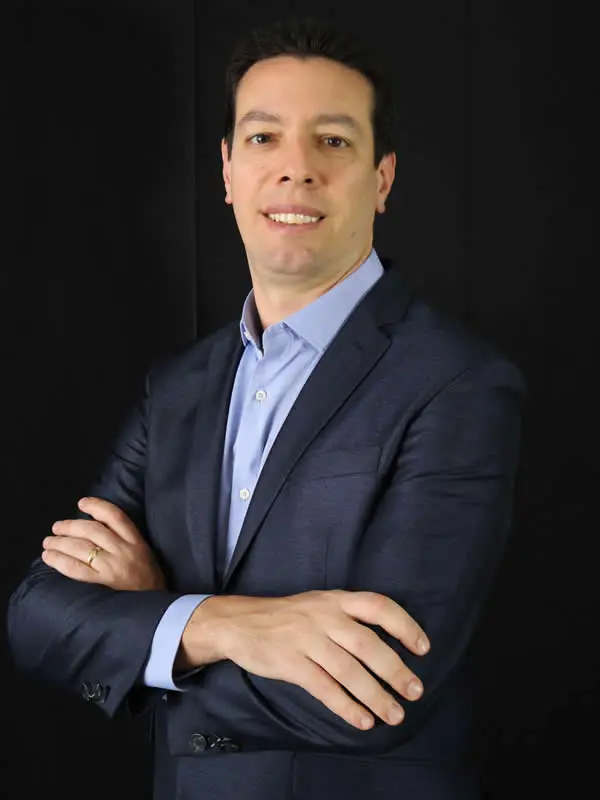 Dr. Anderson Nadiak Bueno